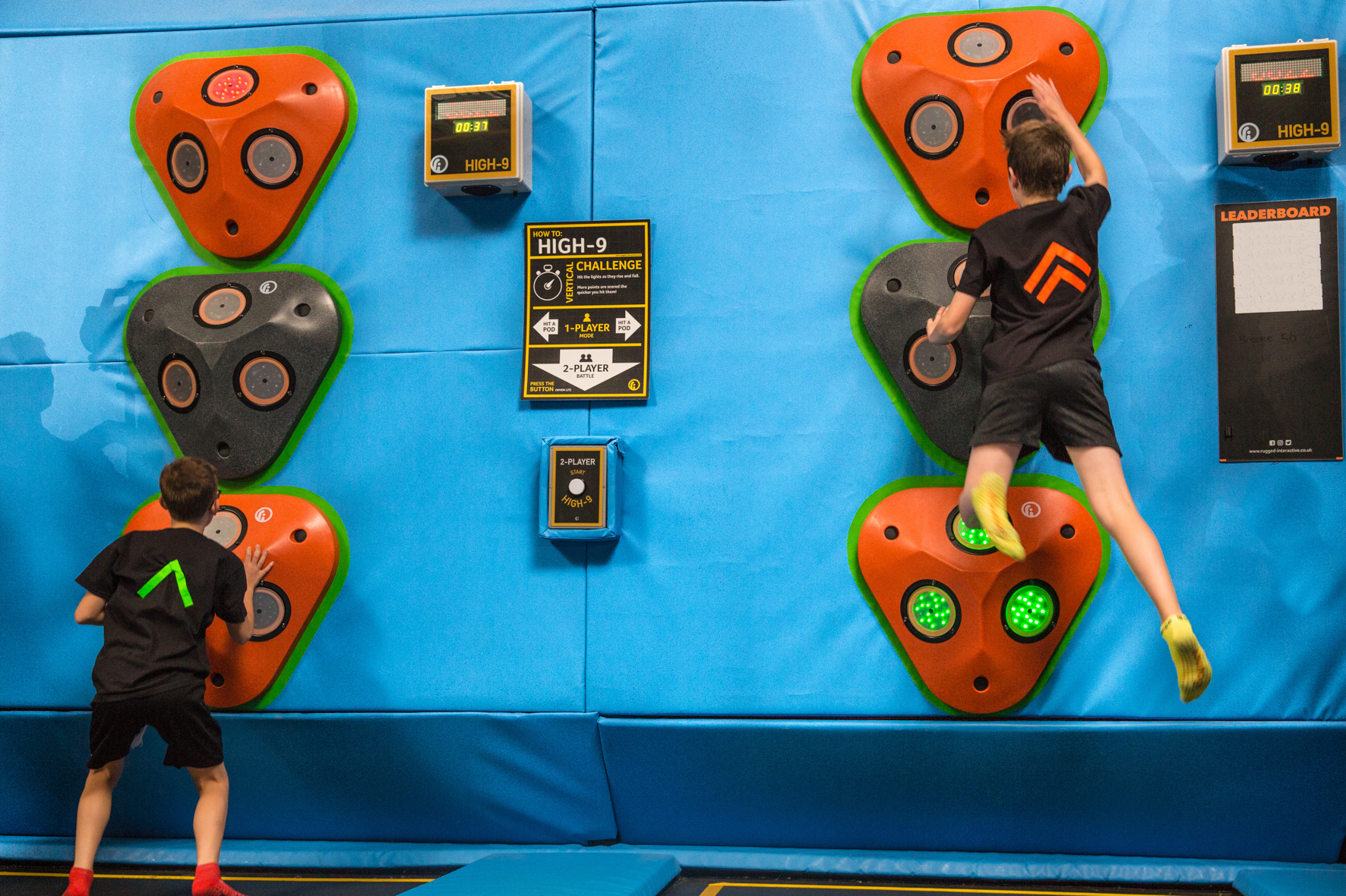 A trampolining height challenge to test bounce control and hand speed